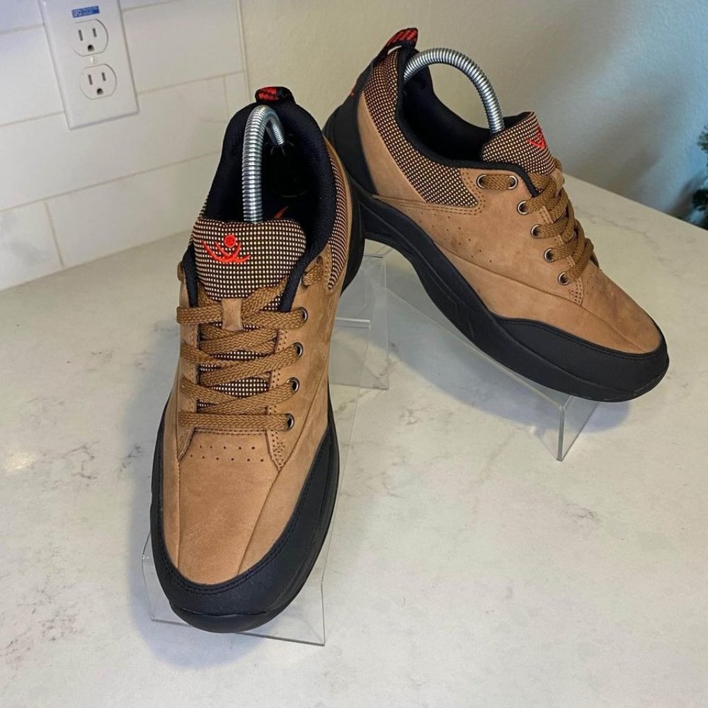 Women's US 9.5 CHUNG SHI Rocker Toning Hiking Walking Leather Shoes